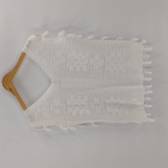 O'Neill White Knit Sleeveless sweater top size small tassels throughout cotton - Picture 6 of 6